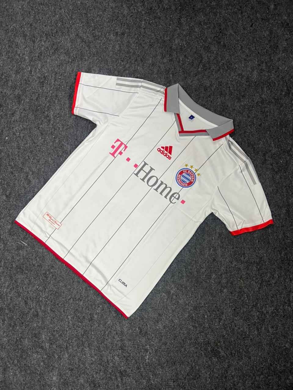 Bayern Munich Robben half sleeves retro